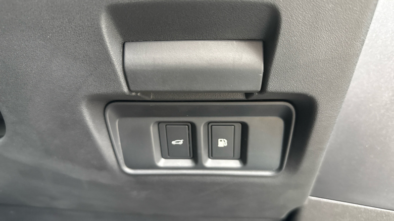 Land Rover Range Rover Evoque 1.5 P270e Autobiography 5dr Auto [Revised] Hatchback